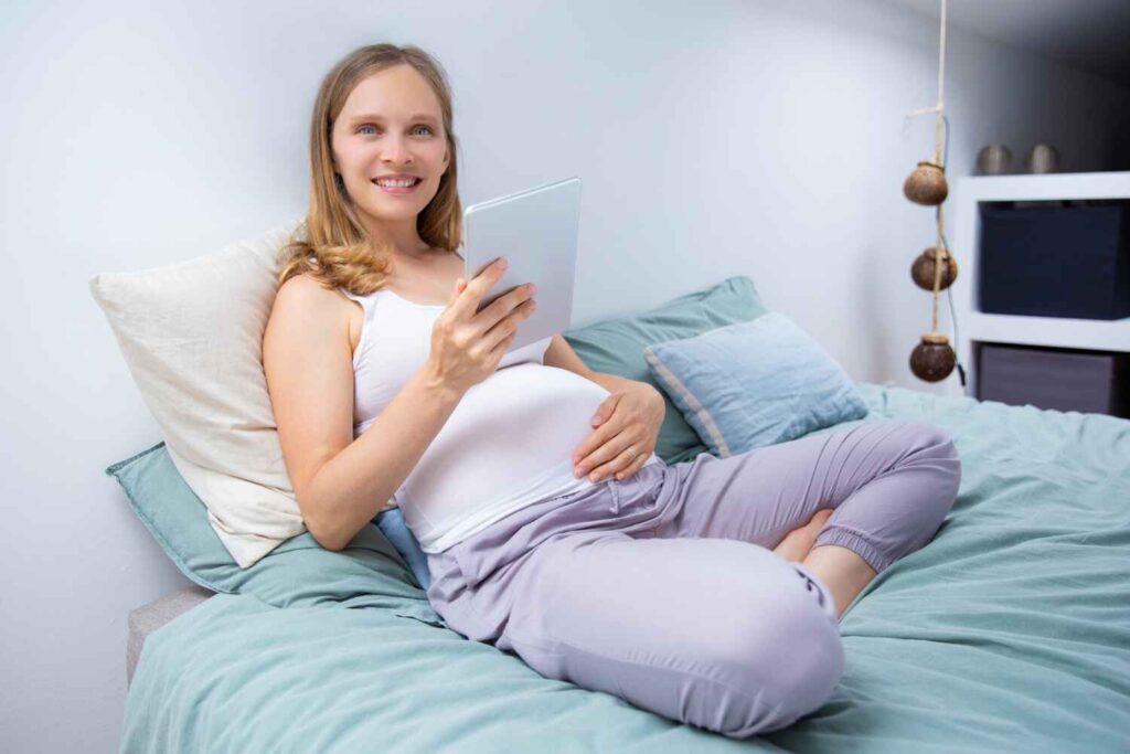 Using a Pregnancy Pillow