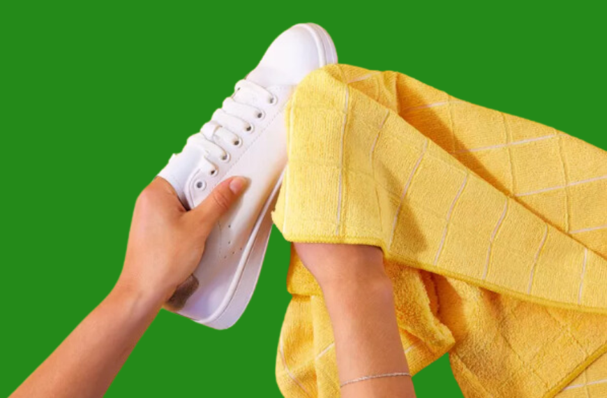 Wipe and Dry Shoes